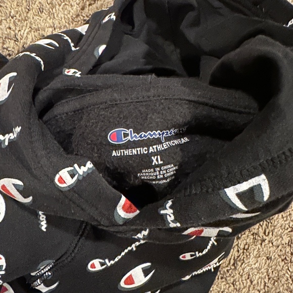 Champion YXL Hoodie - Picture 3 of 3